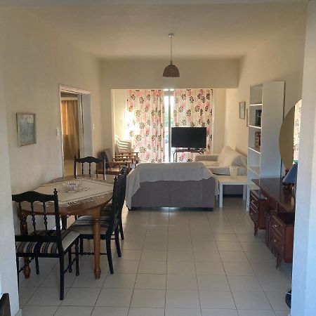 Ekali House Apartments ลิมาซอล ภายนอก รูปภาพ