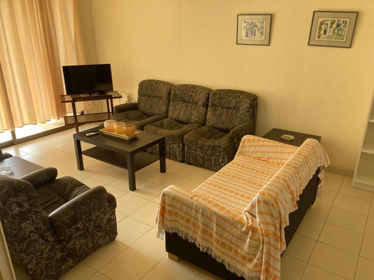 Ekali House Apartments ลิมาซอล ภายนอก รูปภาพ